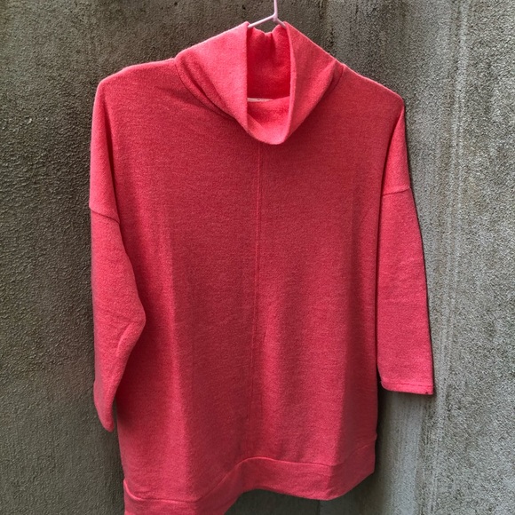 Stitch and Knot Turtleneck Sweater New With Tags - Picture 2 of 5